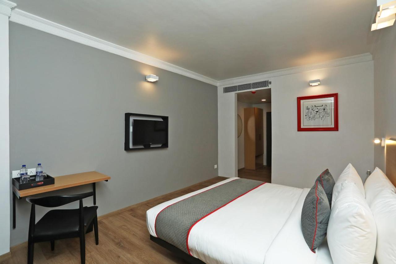 Golden Parkk Hotel Колката Екстериор снимка