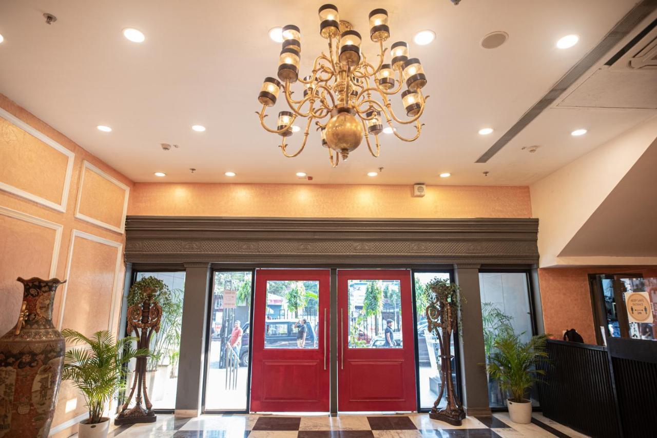 Golden Parkk Hotel Колката Екстериор снимка