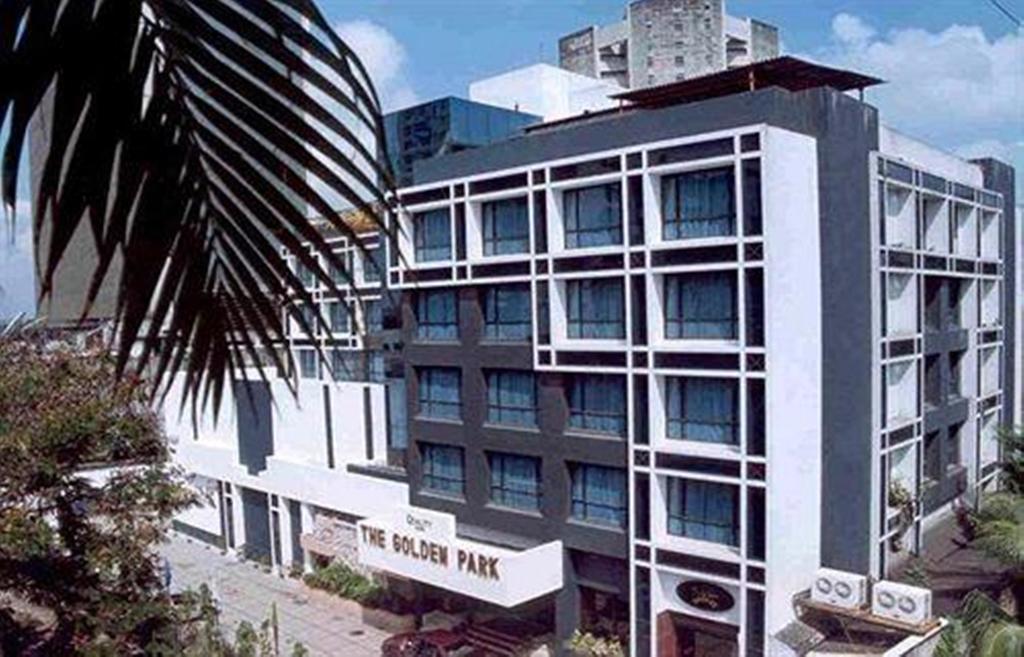 Golden Parkk Hotel Колката Екстериор снимка